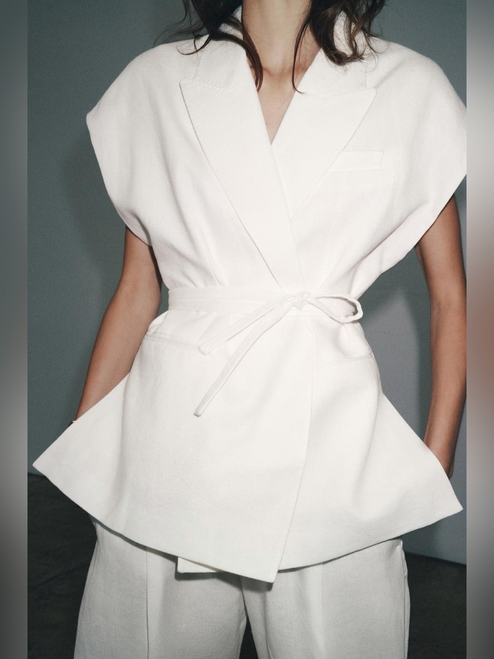 Zara White Wrap-Style Linen Sleeveless Blazer Top Vest Jacket